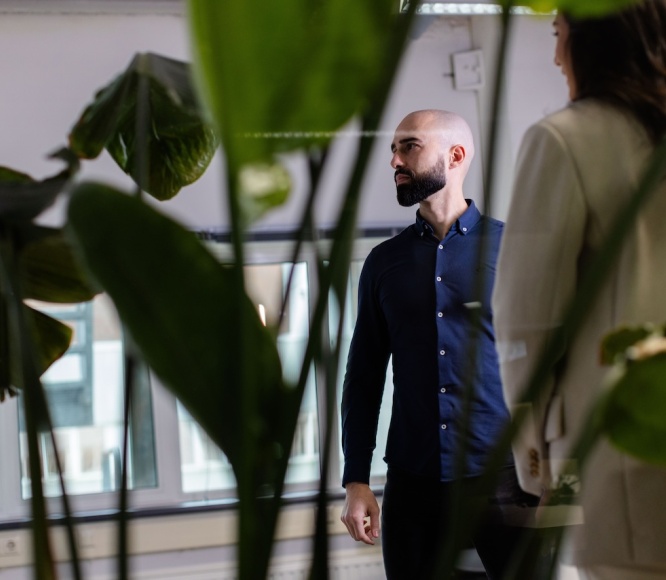 De opkomst van de platform economie: “Are you in or out?”