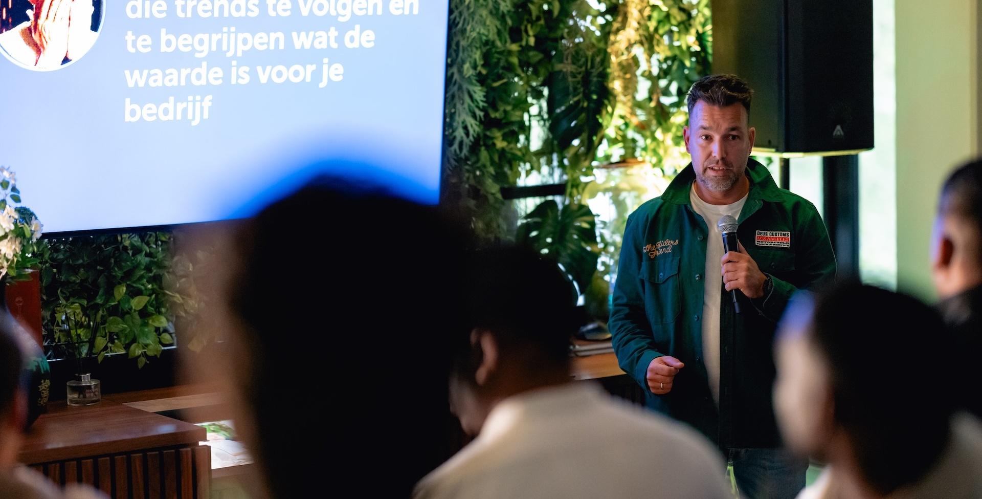 event-agency-at-night-a-29-mei--save-the-date